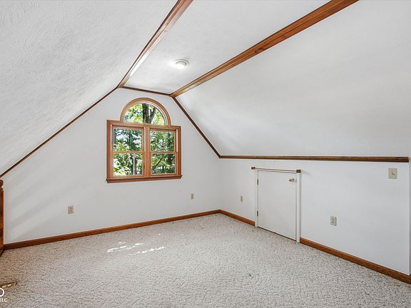 5th image of 854 W Bauer Dr