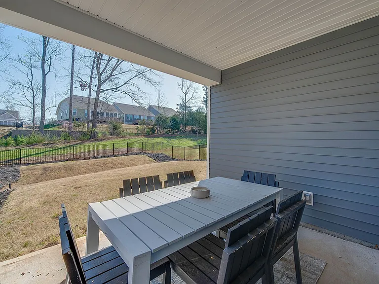4009 Woodland View Dr — Photo 52