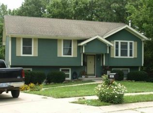 1609 Holman St, Leavenworth, KS 66048