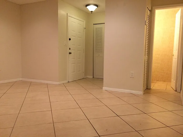 6410 SW 130th Ave #504 — Photo 6