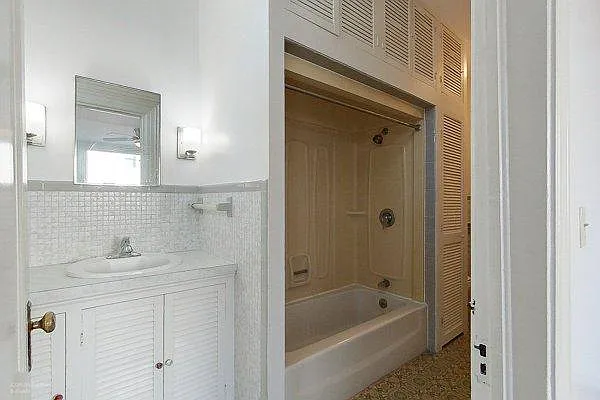 372 Broadway St #C — Photo 14