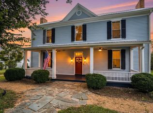 260 N Main St, Amherst, VA 24521