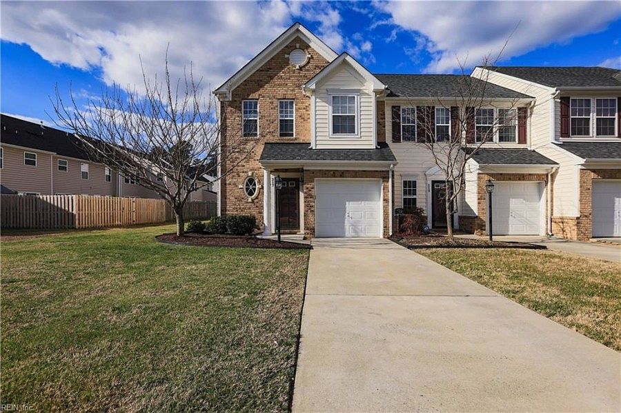1st image of 217 Ashton Dr