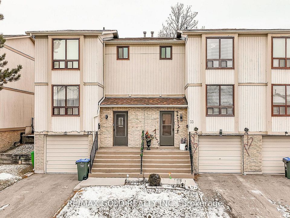 1st image of 33 Guildford Cres #33