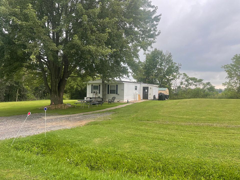 2nd image of 4280 Lampman Rd