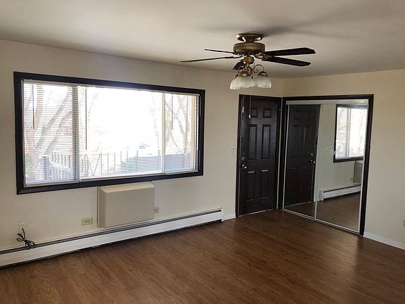 2nd image of 2110 Lorraine Ave APT Ph