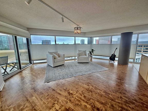 5th image of 1720 Maple Ave APT 910