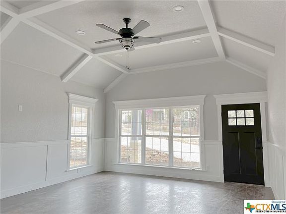 5th image of 1406 Soaring Eagle Dr