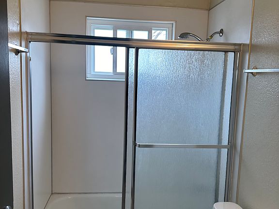 5th image of 615 Travis Blvd #19
