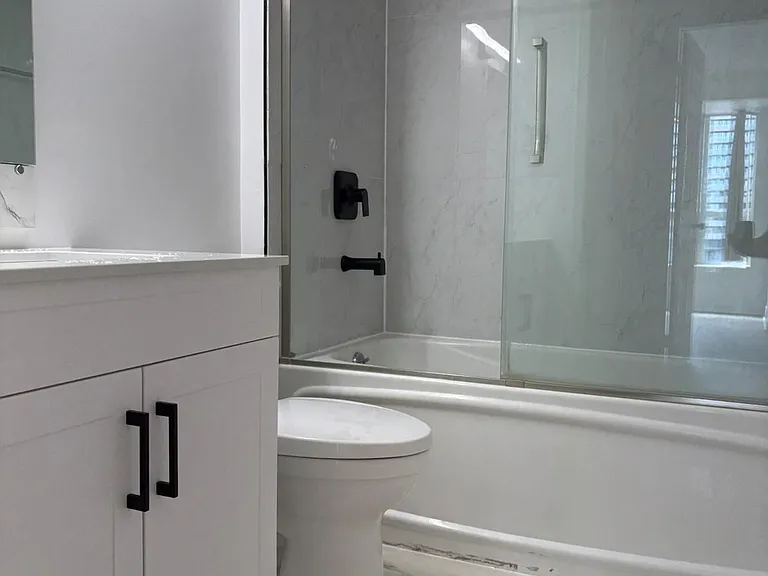 887 Bay St #1203 — Photo 12