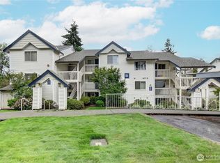 5000 Lake Washington Blvd NE UNIT B201, Renton, WA 98056