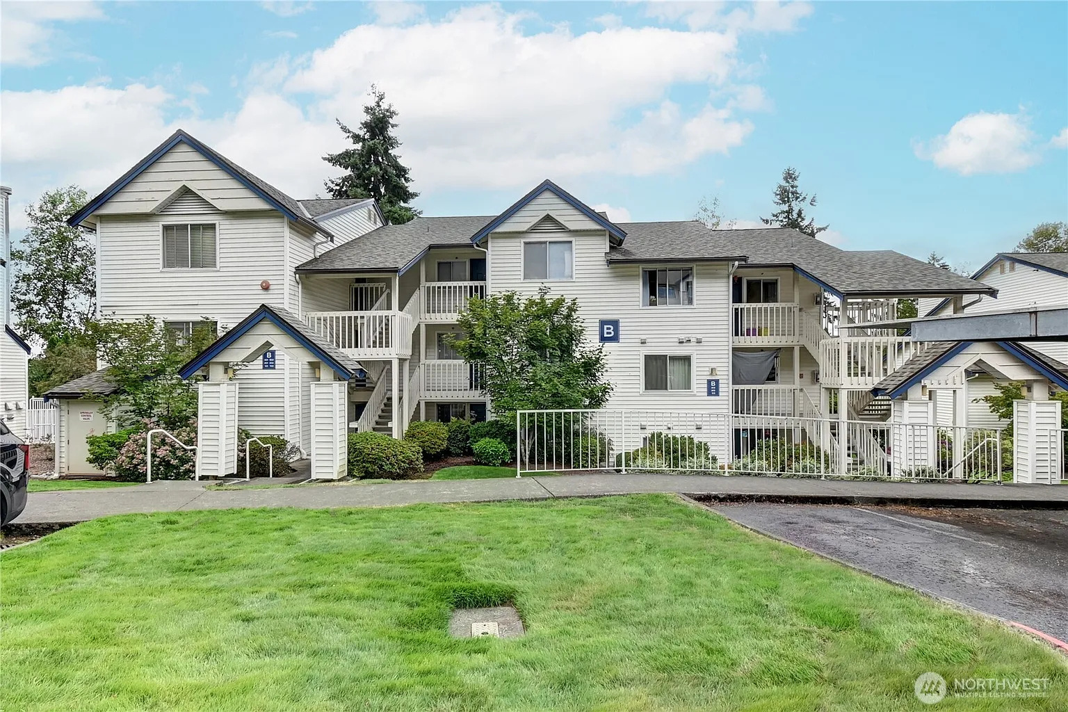 5000 Lake Washington Boulevard NE #B201 photo 1