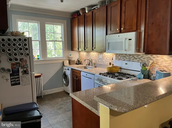 1404 26th St NW APT 4, Washington, DC 20007