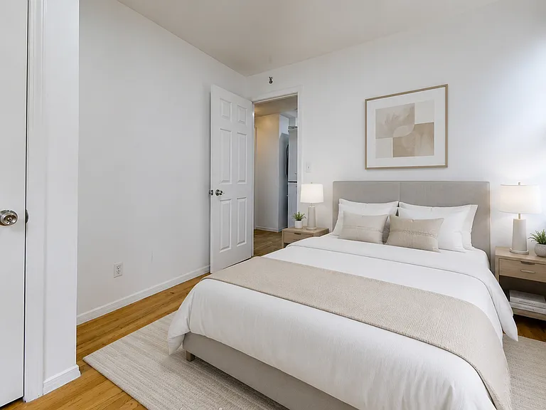 185 Metropolitan Ave #1B — Photo 1