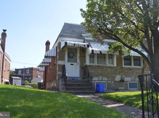 2841 Rhawn St, Philadelphia, PA 19152