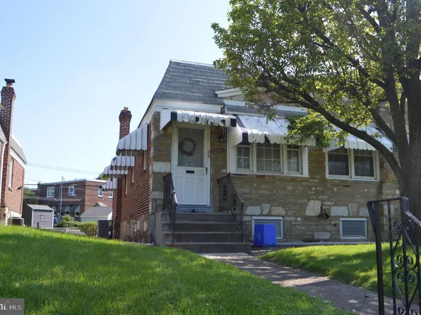 2841 Rhawn St, Philadelphia, PA 19152