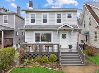 1432 Ridge Ave, Coraopolis, PA 15108