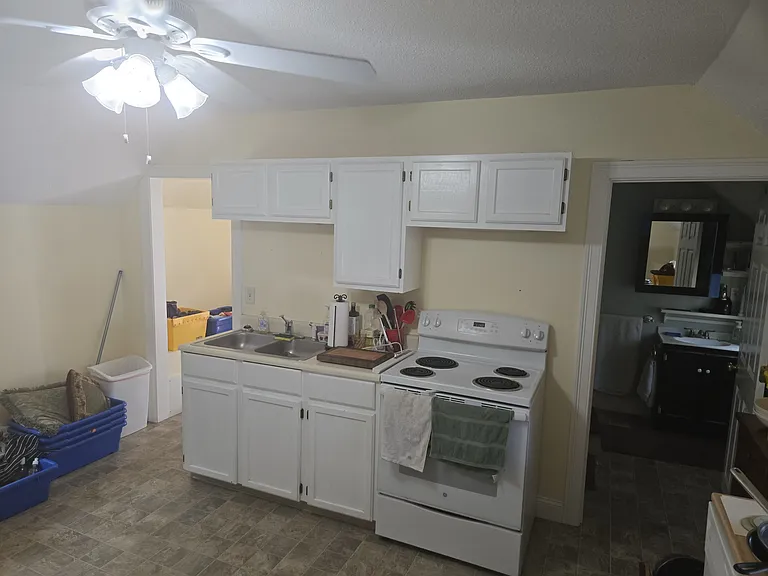 16 Prospect St #2 — Photo 5