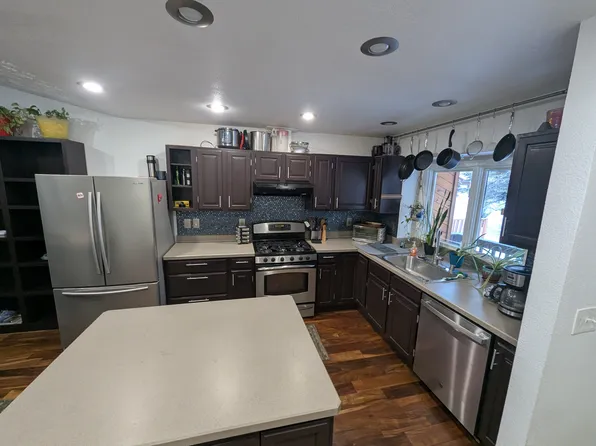 7160 Beaumont Cir, Anchorage, AK 99502