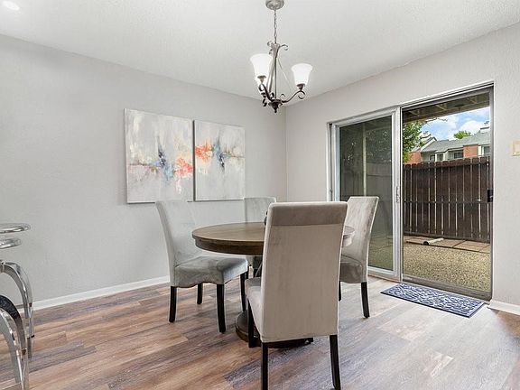 5th image of 1832 Lakecrest Cir