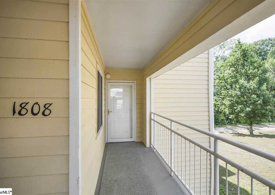1st image of 1808 Northlake Dr
