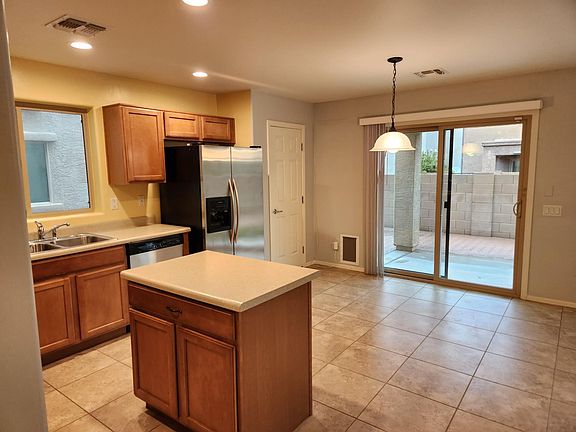 5th image of 5745 Ladyslipper St