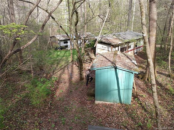 3rd image of 68 Mariner Ln