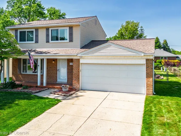 15639 Lauren Dr, Fraser, MI 48026