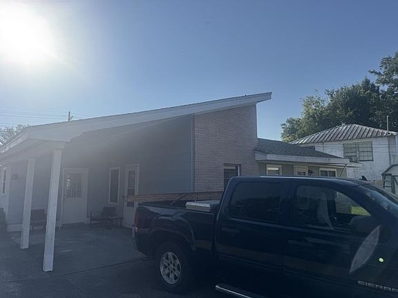 3rd image of 168 Gouaux Ave