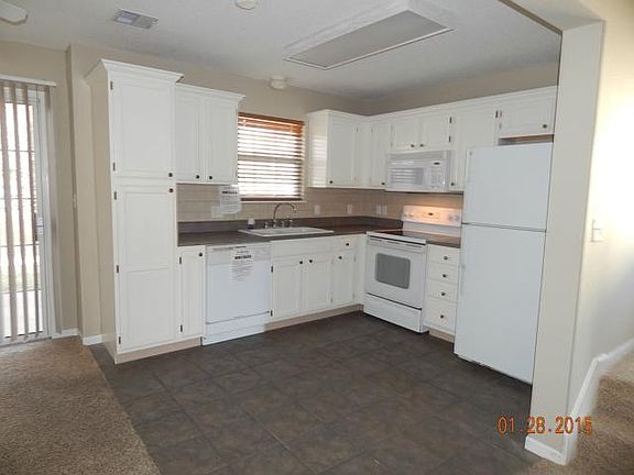 5th image of 5617 NW Plantation Dr #192D