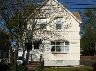 14 Harvard St, Lowell, MA 01851