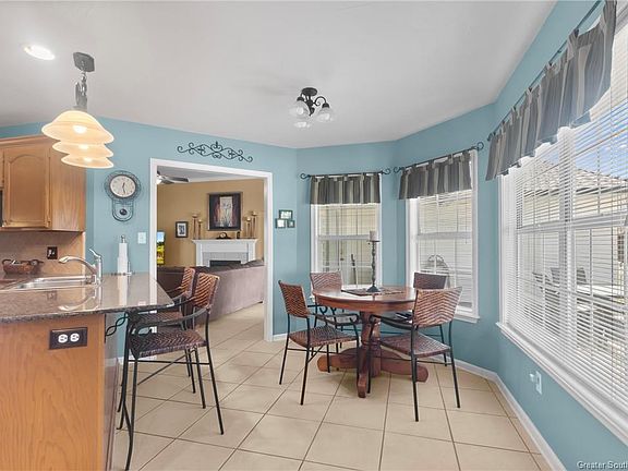 5th image of 4514 Sheryl Ln
