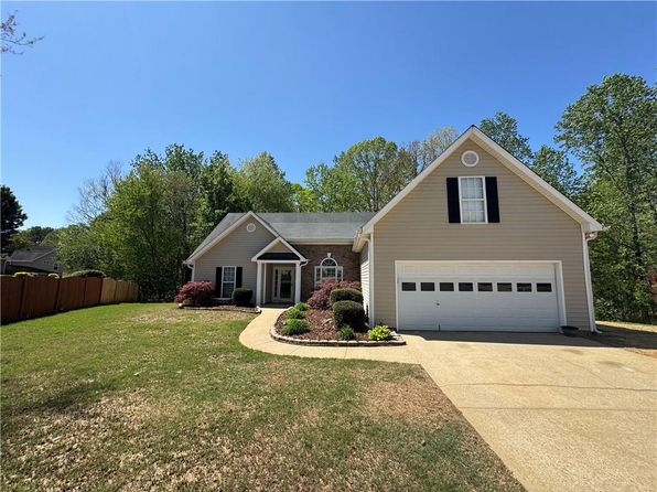 5668 Blanchard Pl, Sugar Hill, GA 30518