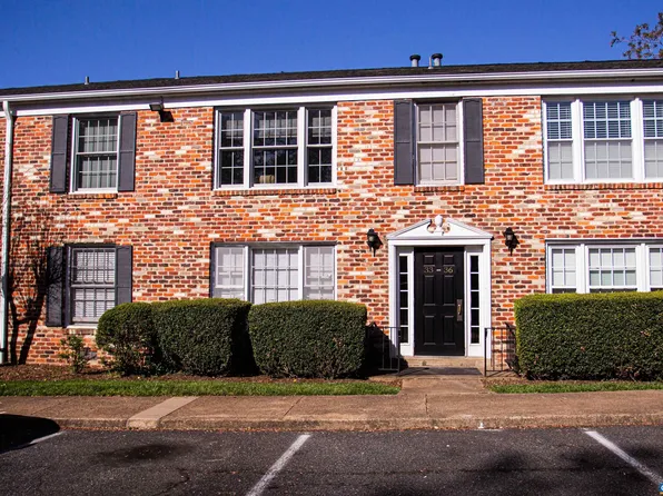 2527 Hydraulic Rd APT 34, Charlottesville, VA 22901