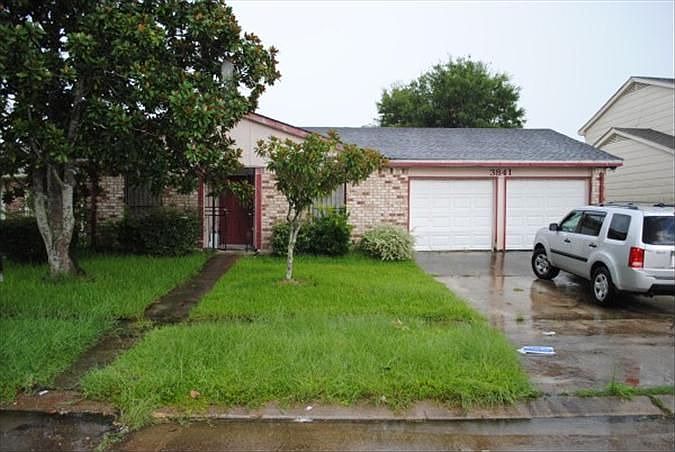 1st image of 3841 Agateway Dr
