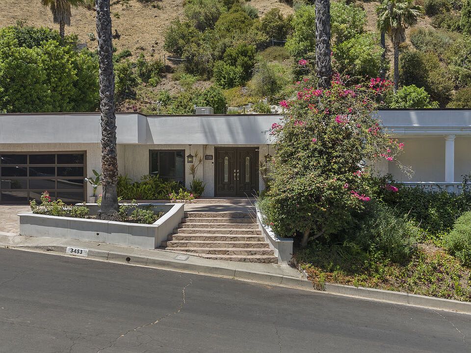 1st image of 3453 Green Vista Dr