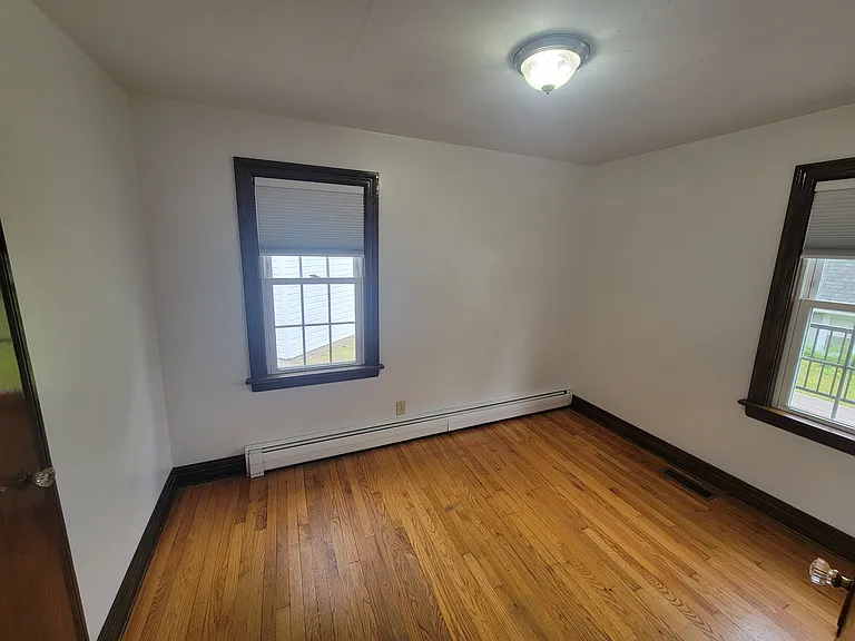1306 Nicholson St — Photo 11