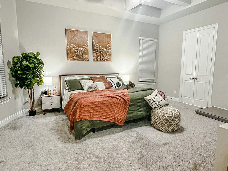 3315 Royal Ridge Dr — Photo 5