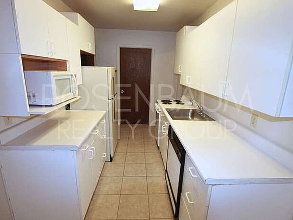 5th image of 1014 N Pueblo Dr #1014