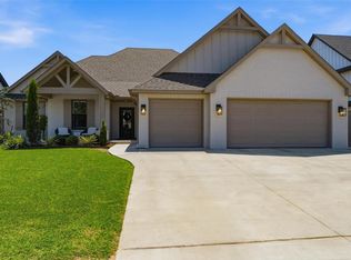 4302 Windstone Dr, Norman, OK 73072