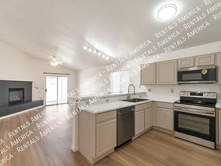 8668 S Desert Dove Dr — Photo 6