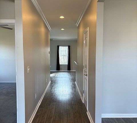 5th image of 18877 Riverwalk Dr