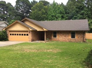 405 Rosston Rd, Hope, AR 71801