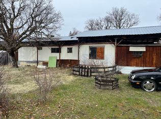 105 Center St, Hayfork, CA 96041