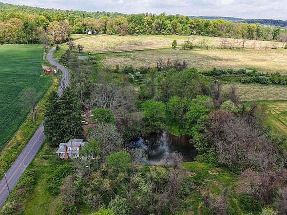 42nd image of 491 Gunhart Rd