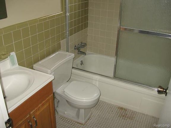 5th image of 2679 Lovington Dr