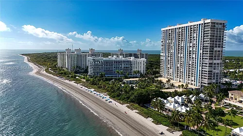 881 Ocean Dr Photo 1