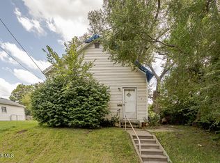 221 Segur Ave, Toledo, OH 43609