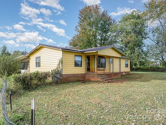 3rd image of 316 Josey Rd