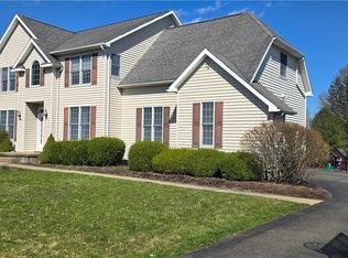 14 Turnberry Rd, Horseheads, NY 14845